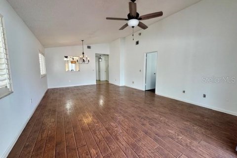 House in Apopka, Florida 2 bedrooms, 106.56 sq.m. № 1899657 - photo 28