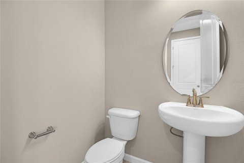 Casa en venta en Apopka, Florida, 4 dormitorios, 213.68 m2 № 1899075 - foto 8