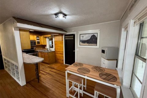 House in Dade City, Florida 2 bedrooms, 92.9 sq.m. № 2235443 - photo 5