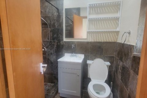 Купить кондоминиум в Майами-Бич, Флорида 1 спальня, 56.21м2, № 1950538 - фото 20