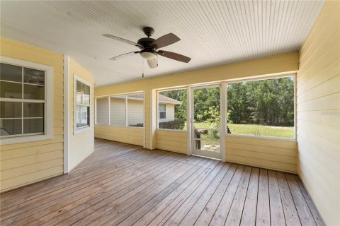 House in Clermont, Florida 3 bedrooms, 211.82 sq.m. № 1757080 - photo 27