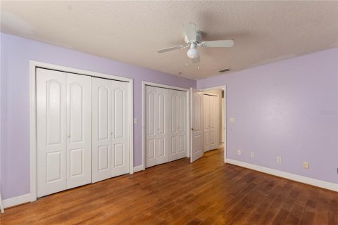 House in Clermont, Florida 3 bedrooms, 211.82 sq.m. № 1757080 - photo 24