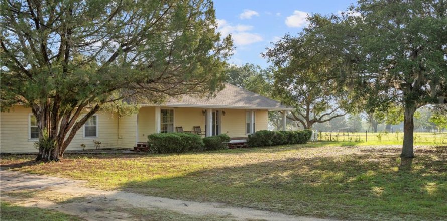 Casa en Clermont, Florida 3 dormitorios, 211.82 m2 № 1757080