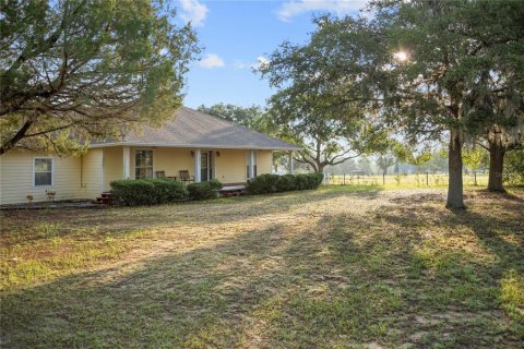 House in Clermont, Florida 3 bedrooms, 211.82 sq.m. № 1757080 - photo 6