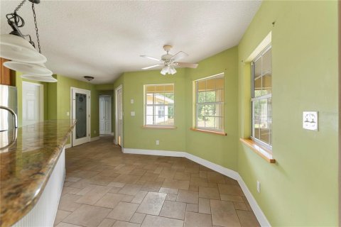 House in Clermont, Florida 3 bedrooms, 211.82 sq.m. № 1757080 - photo 17