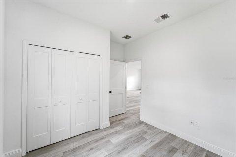 Villa ou maison à louer à Ocala, Floride: 4 chambres, 164.81 m2 № 2091466 - photo 25