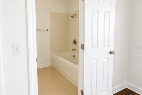 Apartment in Kissimmee, Florida 2 bedrooms, 102.47 sq.m. № 2095383 - photo 17