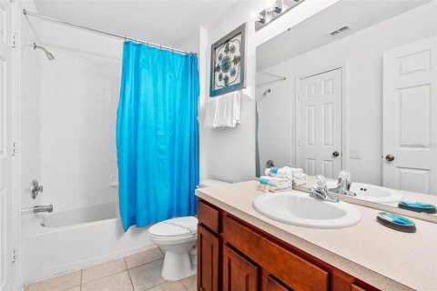 Villa ou maison à vendre à Kissimmee, Floride: 5 chambres, 231.7 m2 № 2309004 - photo 24