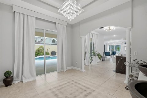 House in Lutz, Florida 4 bedrooms, 292.46 sq.m. № 2095462 - photo 26