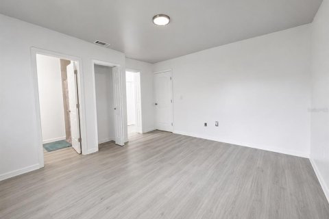 Villa ou maison à vendre à Haines City, Floride: 3 chambres, 132.11 m2 № 2338943 - photo 16
