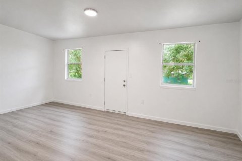 Villa ou maison à vendre à Haines City, Floride: 3 chambres, 132.11 m2 № 2338943 - photo 6