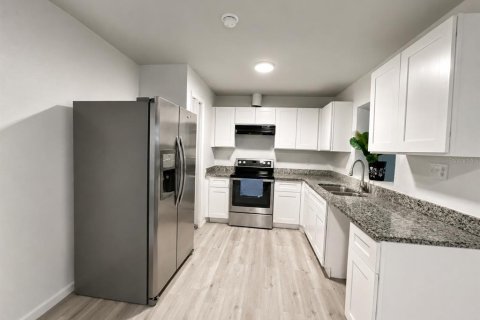 Villa ou maison à vendre à Haines City, Floride: 3 chambres, 132.11 m2 № 2338943 - photo 5