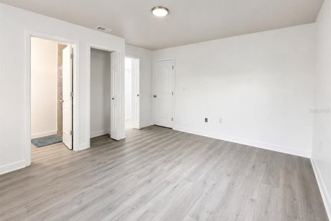 Villa ou maison à vendre à Haines City, Floride: 3 chambres, 132.11 m2 № 2338943 - photo 11