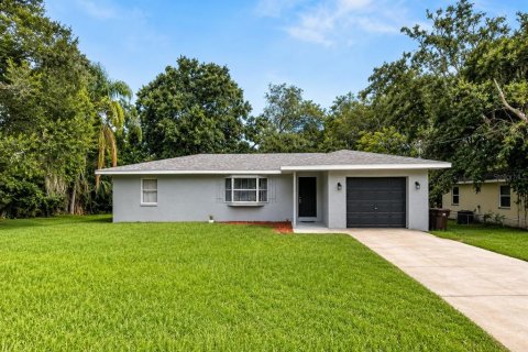 Villa ou maison à Haines City, Floride 3 chambres, 132.11 m2 № 2338943