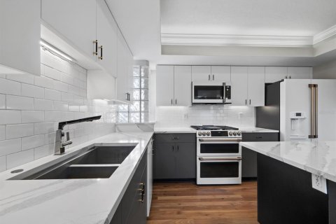Touwnhouse à vendre à Sarasota, Floride: 2 chambres, 159.88 m2 № 2233296 - photo 24