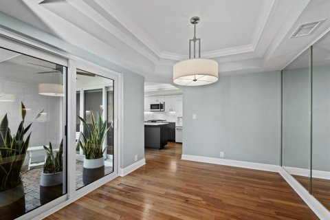 Touwnhouse à vendre à Sarasota, Floride: 2 chambres, 159.88 m2 № 2233296 - photo 18