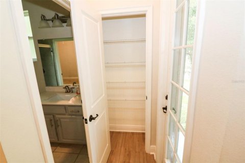 Villa ou maison à louer à Wesley Chapel, Floride: 5 chambres, 315.59 m2 № 1905308 - photo 17