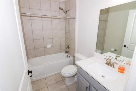 Villa ou maison à louer à Wesley Chapel, Floride: 5 chambres, 315.59 m2 № 1905308 - photo 25