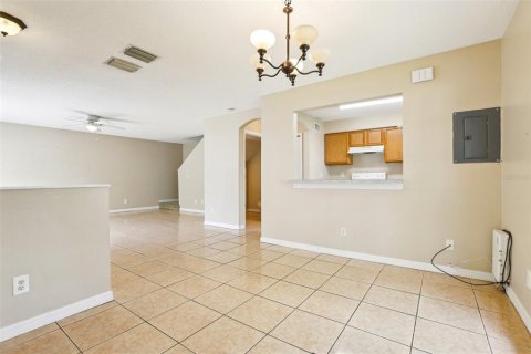 Adosado en venta en Tampa, Florida, 3 dormitorios, 126.72 m2 № 1743772 - foto 13