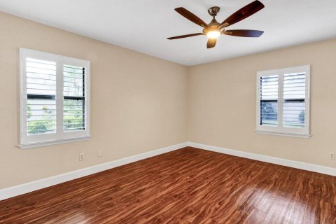 Condo in Vero Beach, Florida, 3 bedrooms  № 2173677 - photo 21
