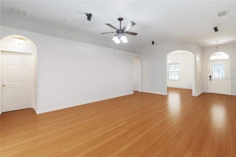 House in Winter Garden, Florida 4 bedrooms, 197.7 sq.m. № 1640461 - photo 7