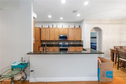House in Winter Garden, Florida 4 bedrooms, 197.7 sq.m. № 1640461 - photo 10