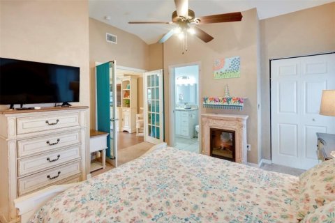 House in Edgewater, Florida 4 bedrooms, 156.08 sq.m. № 2239772 - photo 17