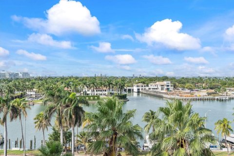 Купить кондоминиум в Майами-Бич, Флорида 2 спальни, 116.41м2, № 1969828 - фото 3