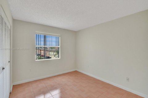 Copropriété à louer à Miami, Floride: 2 chambres, 91.79 m2 № 1987493 - photo 17
