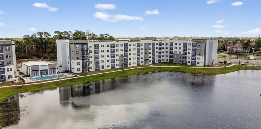 Condo in Orlando, Florida, 2 bedrooms № 2110331