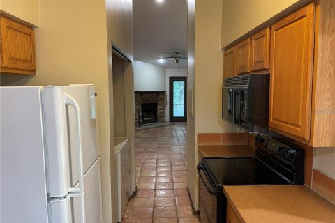 Villa ou maison à louer à Gainesville, Floride: 2 chambres, 92.16 m2 № 2092804 - photo 7