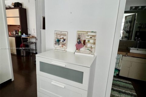 Condominio en venta en Miami Beach, Florida, 1 dormitorio, 53.79 m2 № 1893085 - foto 25