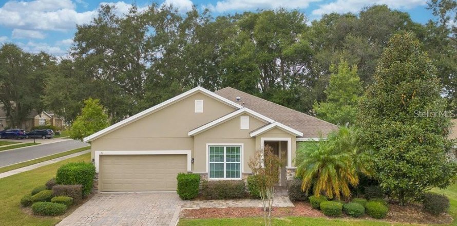 Villa ou maison à Eustis, Floride 47 chambres, 238.2 m2 № 2425999