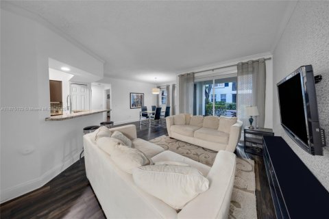 Copropriété à louer à Aventura, Floride: 3 chambres, 122.63 m2 № 1930781 - photo 5