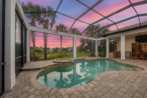 House in Lakewood Ranch, Florida 4 bedrooms, 332.03 sq.m. № 1757887 - photo 7