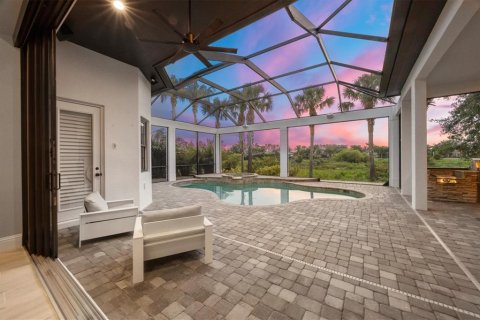 House in Lakewood Ranch, Florida 4 bedrooms, 332.03 sq.m. № 1757887 - photo 6