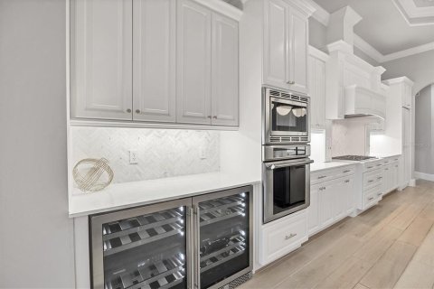 House in Lakewood Ranch, Florida 4 bedrooms, 332.03 sq.m. № 1757887 - photo 27