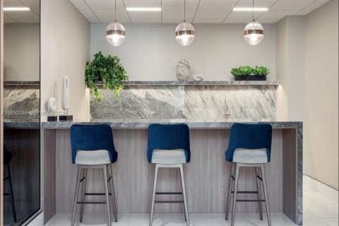 Снять в аренду кондоминиум в Майами, Флорида 1 спальня, 72.46м2, № 1991272 - фото 29