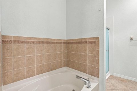 Casa en venta en Oxford, Florida, 3 dormitorios, 131.18 m2 № 2381003 - foto 18