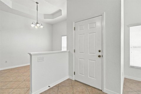 Casa en venta en Oxford, Florida, 3 dormitorios, 131.18 m2 № 2381003 - foto 6