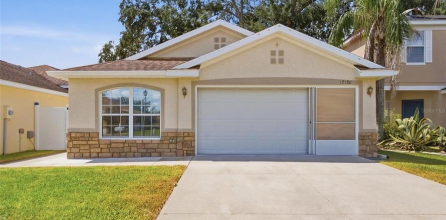 Casa en Oxford, Florida 3 dormitorios, 131.18 m2 № 2381003
