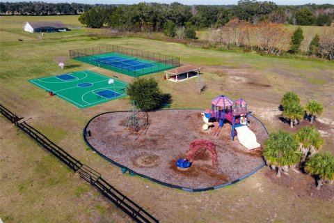 Casa en venta en Oxford, Florida, 3 dormitorios, 131.18 m2 № 2381003 - foto 5