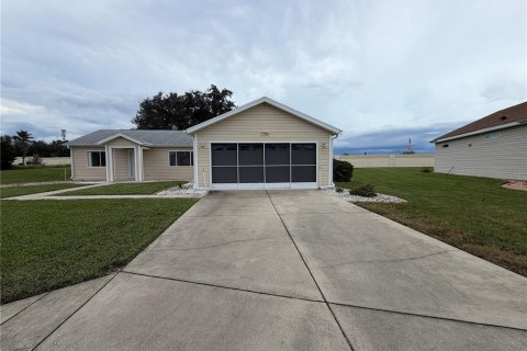 Casa en Summerfield, Florida 2 dormitorios, 144.56 m2 № 2369259