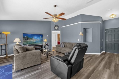 Villa ou maison à vendre à Ocala, Floride: 4 chambres, 156.45 m2 № 2129335 - photo 7