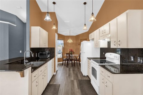 Villa ou maison à vendre à Ocala, Floride: 4 chambres, 156.45 m2 № 2129335 - photo 2