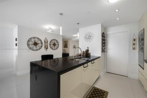 Copropriété à vendre à Miami, Floride: 3 chambres, 142.6 m2 № 1880010 - photo 10