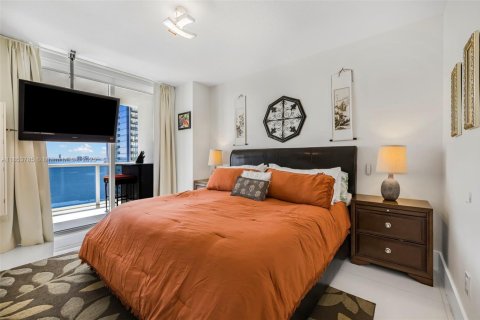 Copropriété à vendre à Miami, Floride: 3 chambres, 142.6 m2 № 1880010 - photo 23