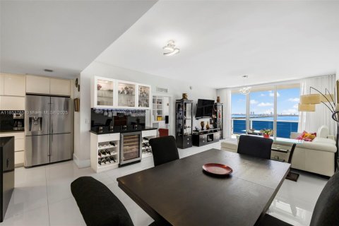 Copropriété à vendre à Miami, Floride: 3 chambres, 142.6 m2 № 1880010 - photo 16