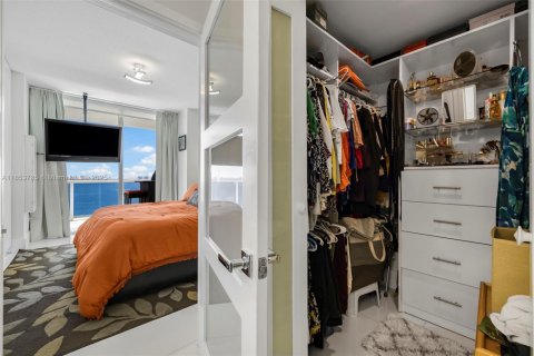 Copropriété à vendre à Miami, Floride: 3 chambres, 142.6 m2 № 1880010 - photo 26