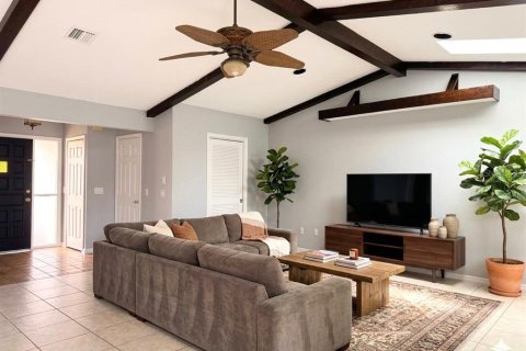 Villa ou maison à vendre à Port Charlotte, Floride: 3 chambres, 135.27 m2 № 2142557 - photo 3